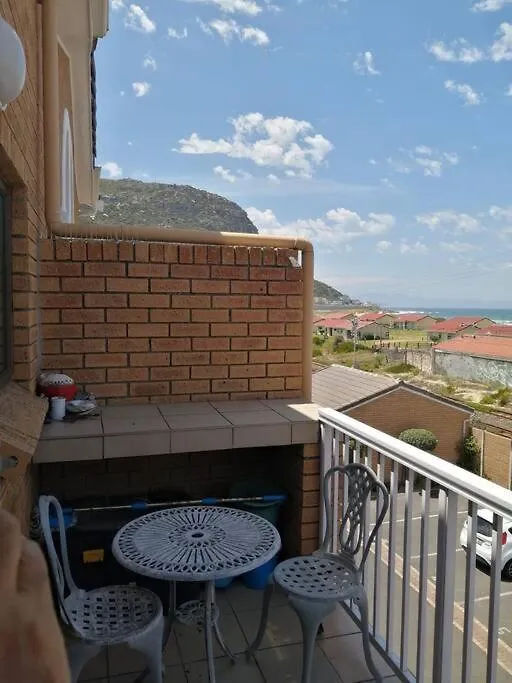 Fish Hoek Beach Apartment Cape Town